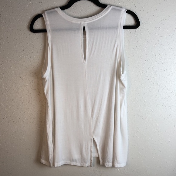 Halogen white tank top woman’s size L keyhole back - Picture 4 of 6